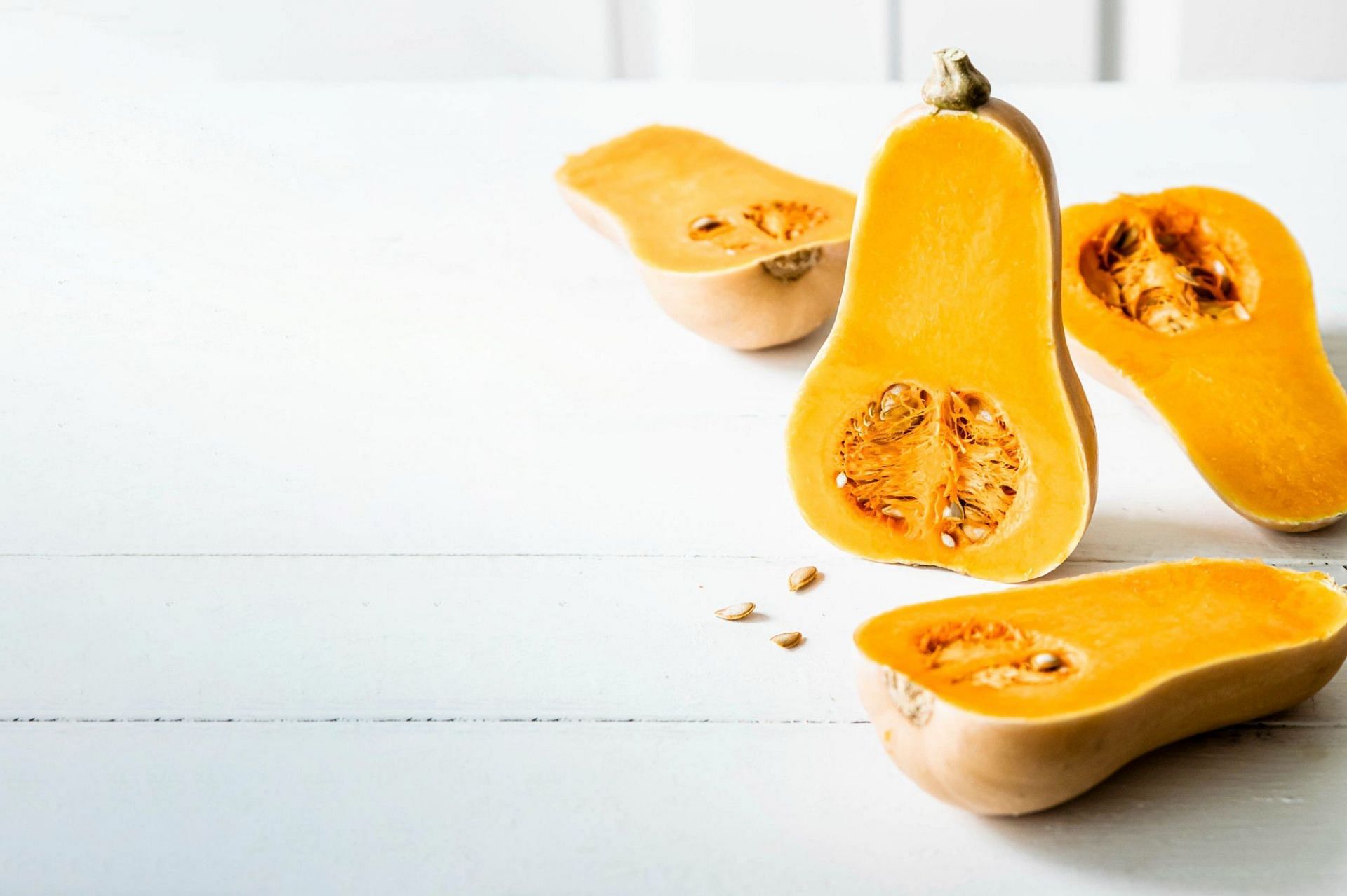 Winter squash is rich in potassium and dietary fiber. (Image via Freepik/rawpixel.com)